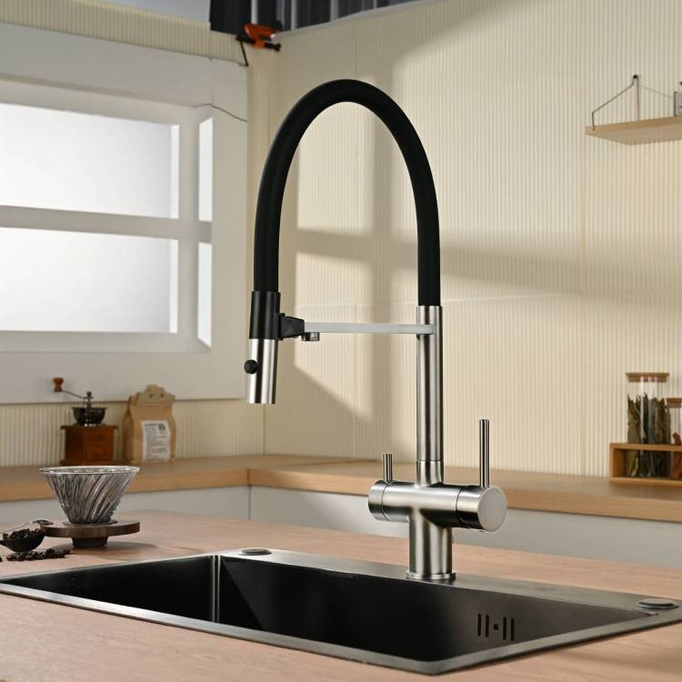 Смеситель для кухни Vincea VKF-120CH с гибким изливом, хром