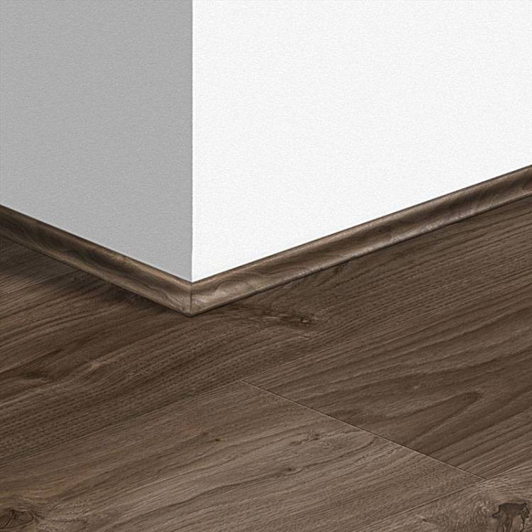Плинтус Quick-Step QSVSCOT40027 17x17x2400