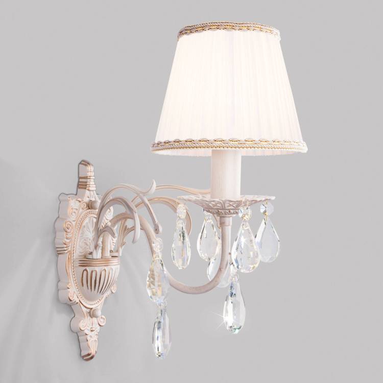 Бра Eurosvet Amelia 3637/1 белый с золотом/прозрачный хрусталь Strotskis