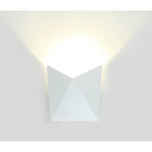 Настенный светильник IMEX IL.0014.0010 WH