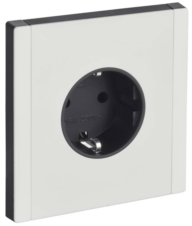 Розетка 1-местная с заземлением и шторками IEK Forte&Piano FP-R14-16-M-K01 белый