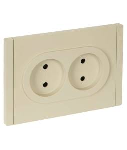 Розетка 2-местная с защитными шторками IEK Forte&Piano FP-R23-10-1-K10 ваниль