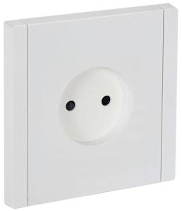Розетка 1-местная с защитными шторками IEK Forte&Piano FP-R13-10-K01 белый