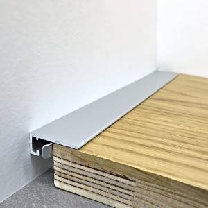 Микроплинтус TeckWood RAL 7047 М-6 Муар Серый 2000x15x6