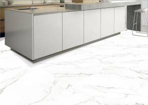 Realistik Carrara