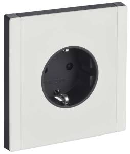 Розетка 1-местная с заземлением и шторками IEK Forte&Piano FP-R14-16-1-M-K01 белый