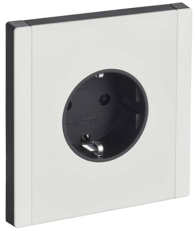 Розетка 1-местная с заземлением и шторками IEK Forte&Piano FP-R14-16-1-M-K01 белый
