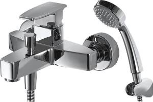 Смеситель для ванны с душем Bravat Riffle F672106C-B с лейкой
