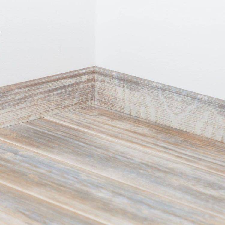 Плинтус шпонированный Tarkett АРТ P/Skirting P (АПТ П/Скиртинг П) Грей Рим 2400x80x20