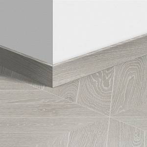Плинтус Quick-Step QSPSKR04158 77x14x2400