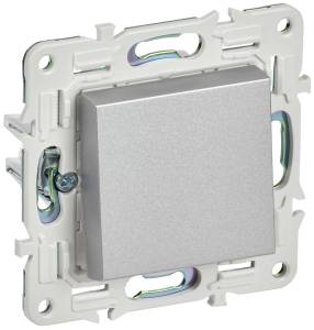 Выключатель 1-клавишный IEK Skandy SK-V10-0-10-K23 серебряный