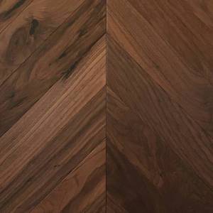 Двухслойная инженерная доска Wood Bee Chevron Американский Орех Кангари 510x92x12