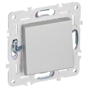 Выключатель 1-клавишный перекрестный IEK Skandy SK-V13-0-10-K23 серебряный