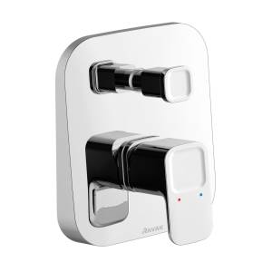 Смеситель для ванны Ravak 10° X070068 TD 061.00 с внутренней частью