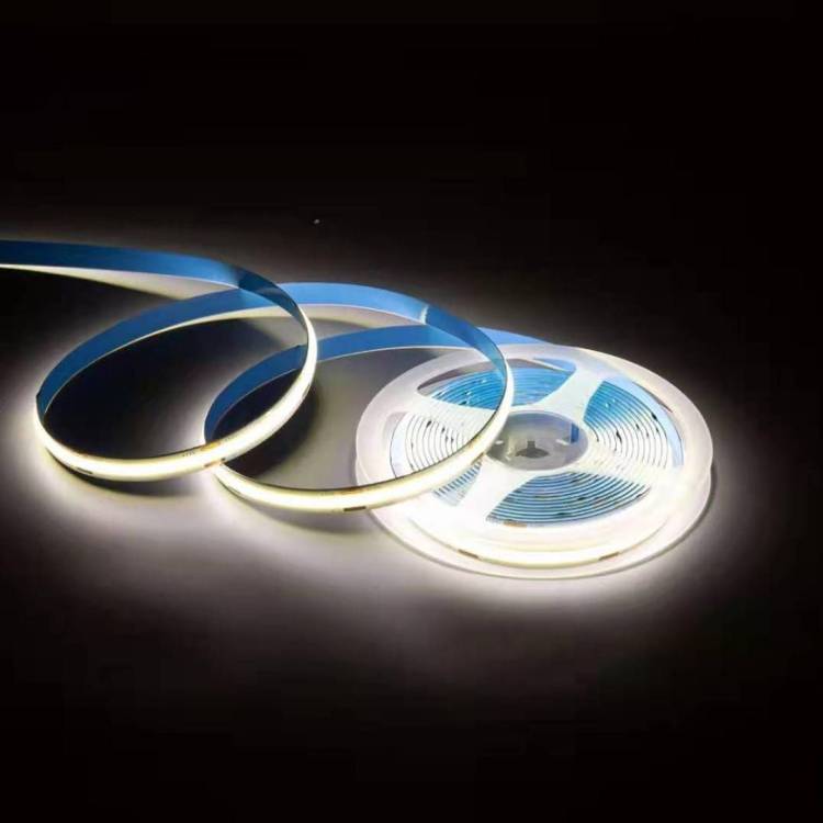Светодиодная лента Apeyron Pro 00-385