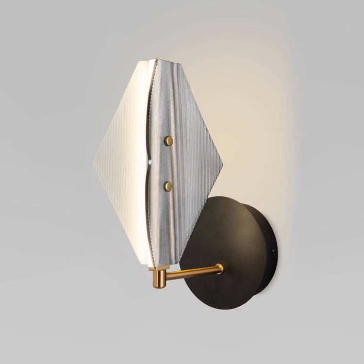 Настенный светодиодный светильник Eurosvet Glare 303054 LED латунь