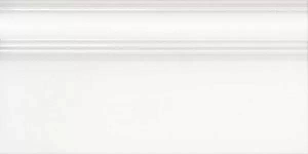 Плинтус Kerama Marazzi Беллони FME032R белый матовый обрезной 20x40x1.6