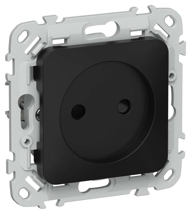 Розетка 1-местная с защитными шторками IEK Flite FI-R13-10-K02 черный