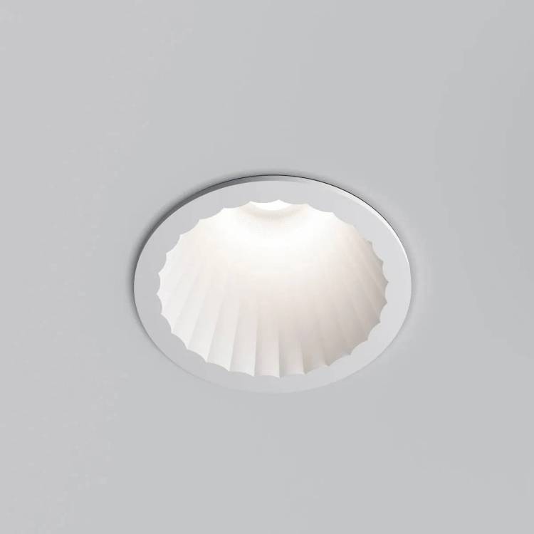 Встраиваемый точечный светодиодный светильник Elektrostandard Arco 15274/LED 12W 4000K белый IP44
