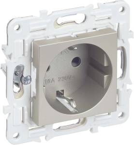 Розетка 1-местная с заземлением и шторками IEK Skandy SK-R14-16-K37 шампань