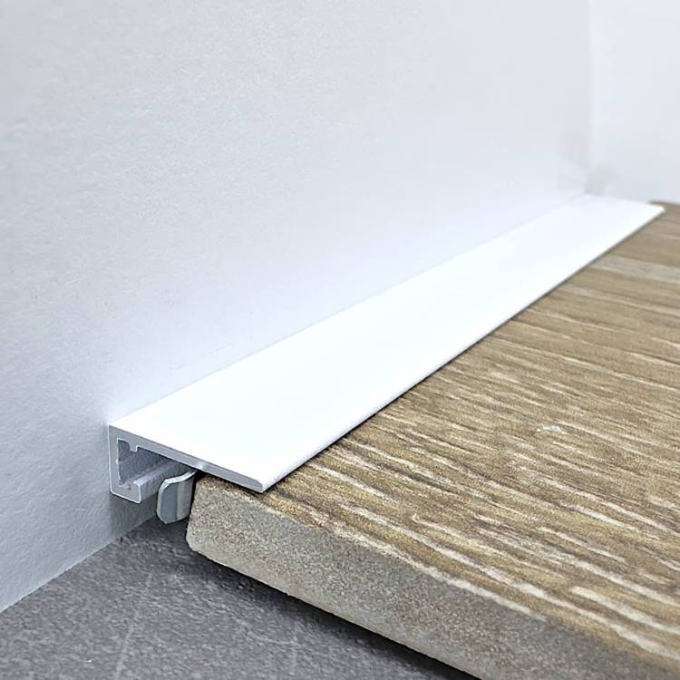 Микроплинтус TeckWood RAL 9016 М-6 Муар Белый 2000x15x6