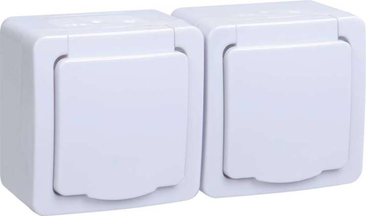 Розетка 2-местная с заземлением и крышкой IEK Гермес Plus ERMP22-K01-16-54-EC белый