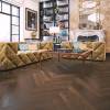 SPC Ламинат Primavera Herringbone 5/42 4V 3290 Орех Американский Браш 615x123 фото 4