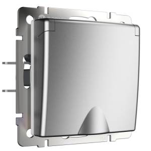 Розетка влагозащищенная с заземлением, с защитной крышкой и шторками Werkel W1171265