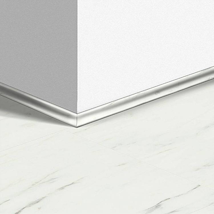 Плинтус Quick-Step QSVSCOT40136 17x17x2400