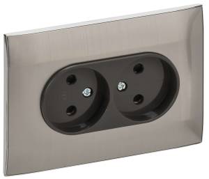 Розетка 2-местная с защитными шторками IEK Skandy SK-R23-10-K50-F никель