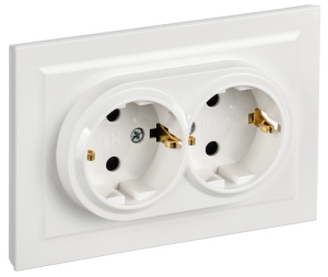Розетка 2-местная с заземлением и шторками IEK Brite BR-R24-16-K01-F-PRO белый