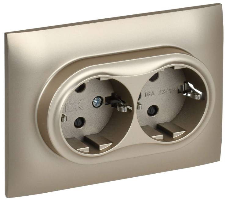 Розетка 2-местная с заземлением и шторками IEK Skandy SK-R24-16-K37-F шампань