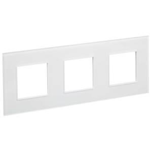 Рамка 3-постовая IEK Skandy SK-M32-G-K01 арктический белый