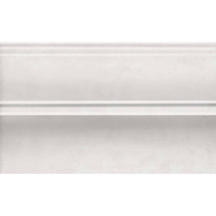 Плинтус Kerama Marazzi Левада FMB026 Серый Светлый 15x25