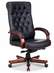 Кресло для руководителя Бюрократ T-9928WALNUT 1545725 черный