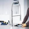 Смеситель для кухни Grohe K7 32950000 с гибким изливом фото 4