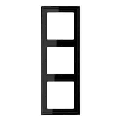 Рамка 3-постовая Jung LS 990 черная LS983SW