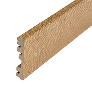 Плинтус Quick-Step QSPSKR04143 Дуб природный бежевый 2400x77x14