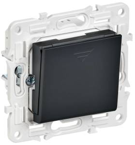 Выключатель карточный IEK Skandy SK-V11-0-10-K02 черный