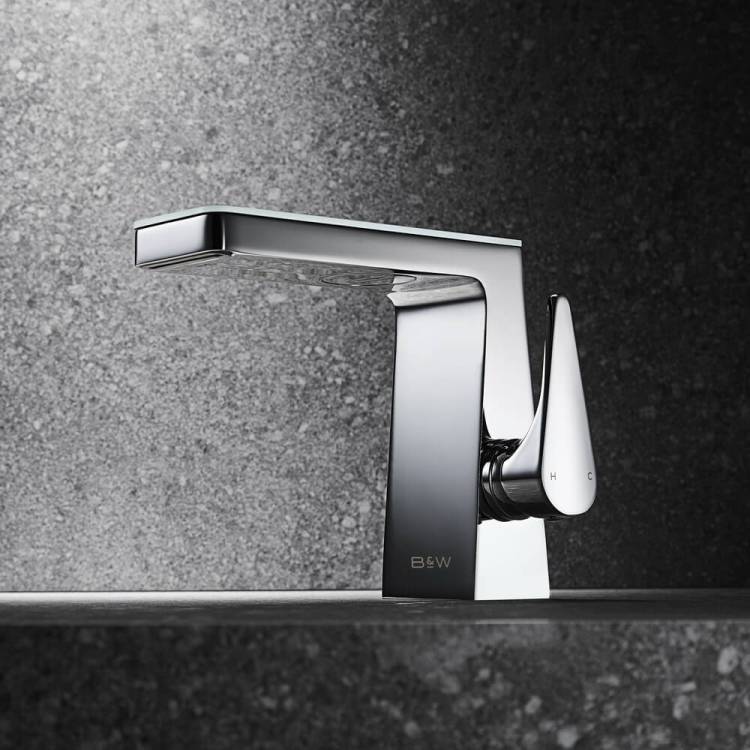 Смеситель для раковины Black&White U7323 белый