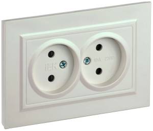 Розетка 2-местная с защитными шторками IEK Brite BR-R23-10-K36-F жемчуг