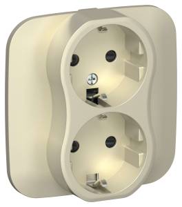 Розетка 2-местная с заземлением и шторками IEK Flite FI-R24A-16-1-K37 шампань