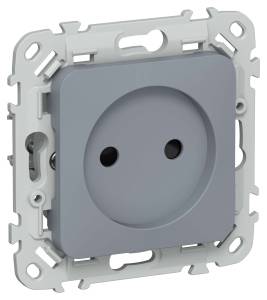 Розетка 1-местная с защитными шторками IEK Flite FI-R13-10-K35 маренго