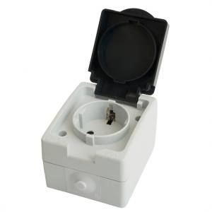 Розетка с крышкой Stekker PST16-11-54 32755