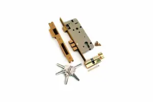 Межкомнатный замок Archie L01-45-70 L01-45-70 TR AB/ACF (Бронза/ключ-вертушка)