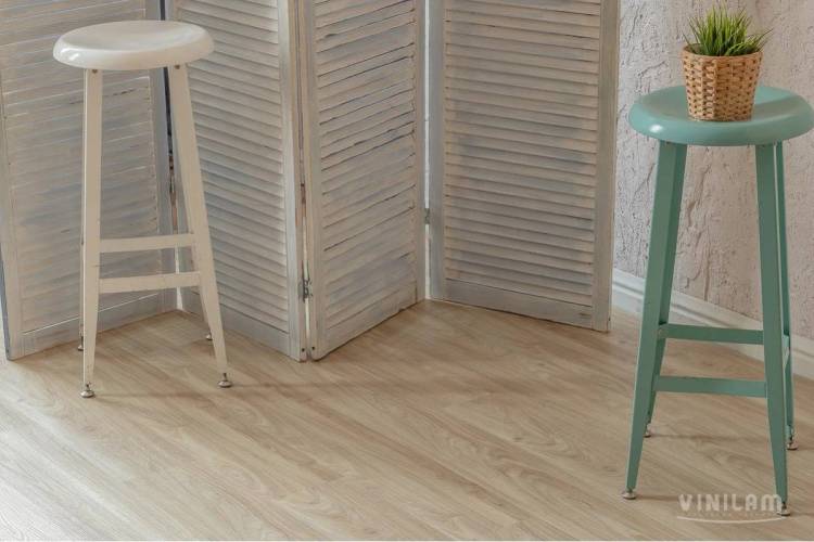 LVT Ламинат Vinilam Click 3.7/43 4V 81306 Дуб Килль 1220x181