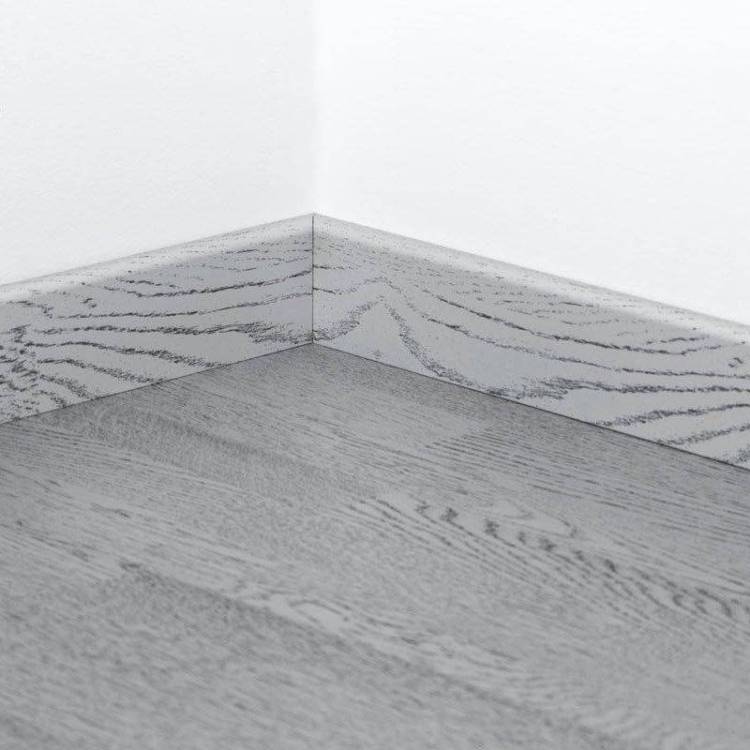 Плинтус шпонированный Tarkett АРТ P/Skirting P (АПТ П/Скиртинг П) Сильвер Стар 2400x80x20