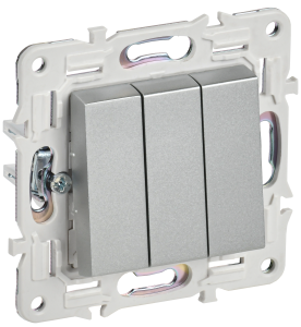 Выключатель 3-клавишный IEK Skandy SK-V30-0-10-K23 серебряный