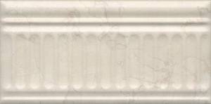 Бордюр Kerama Marazzi Резиденция 19027/3F беж структурированный 20x9.9