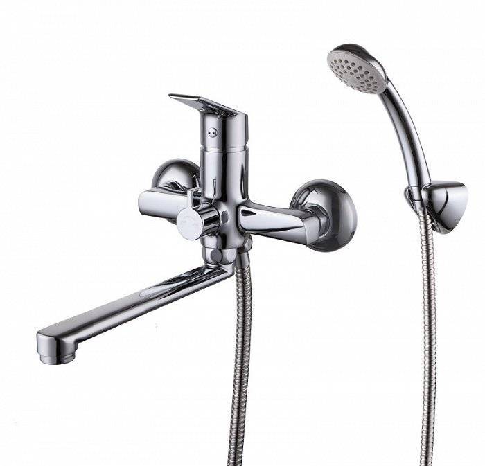 Смеситель для ванны Milardo Nelson NELSB00M02 с подвижным изливом, хром